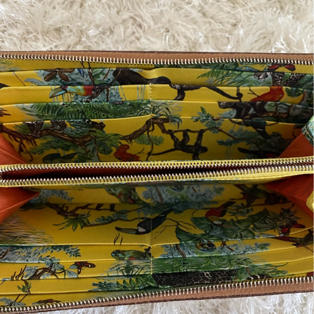 HERMES Azap Long Silk-In Zip Around Long Wallet Epsom Gold